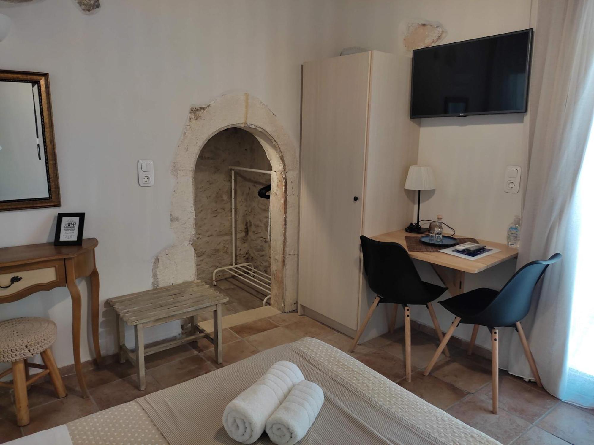 Loggia Traditional Suites Rethymno Pokoj fotografie