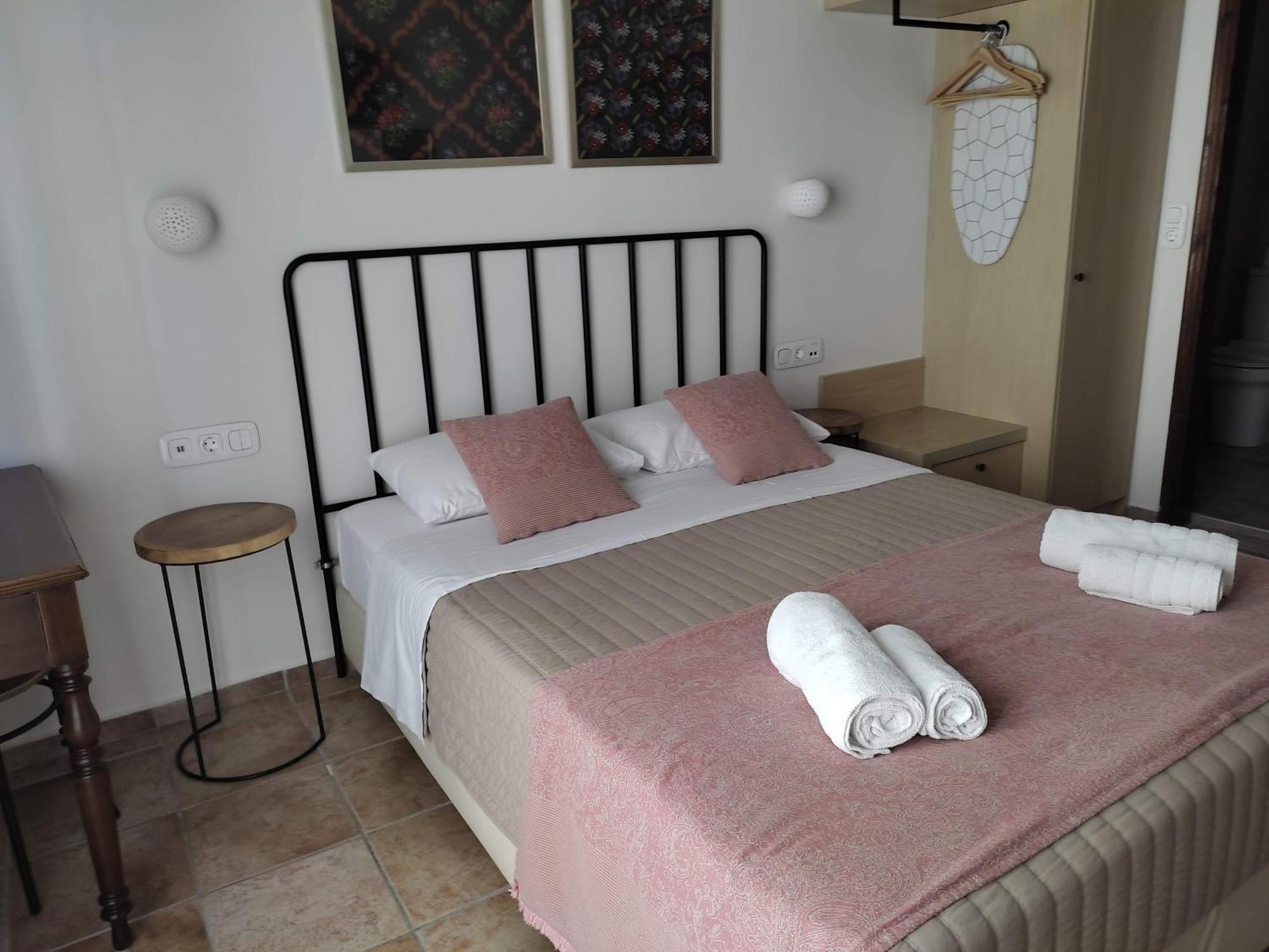 Loggia Traditional Suites Rethymno Pokoj fotografie